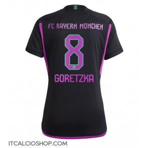 Bayern Munich Leon Goretzka #8 Seconda Maglia Femmina 2023-24 Manica Corta